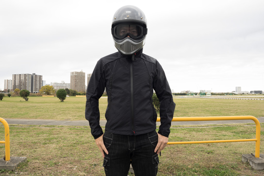 クシタニのミッドレイヤーを使って電熱いらずの冬を過ごそう