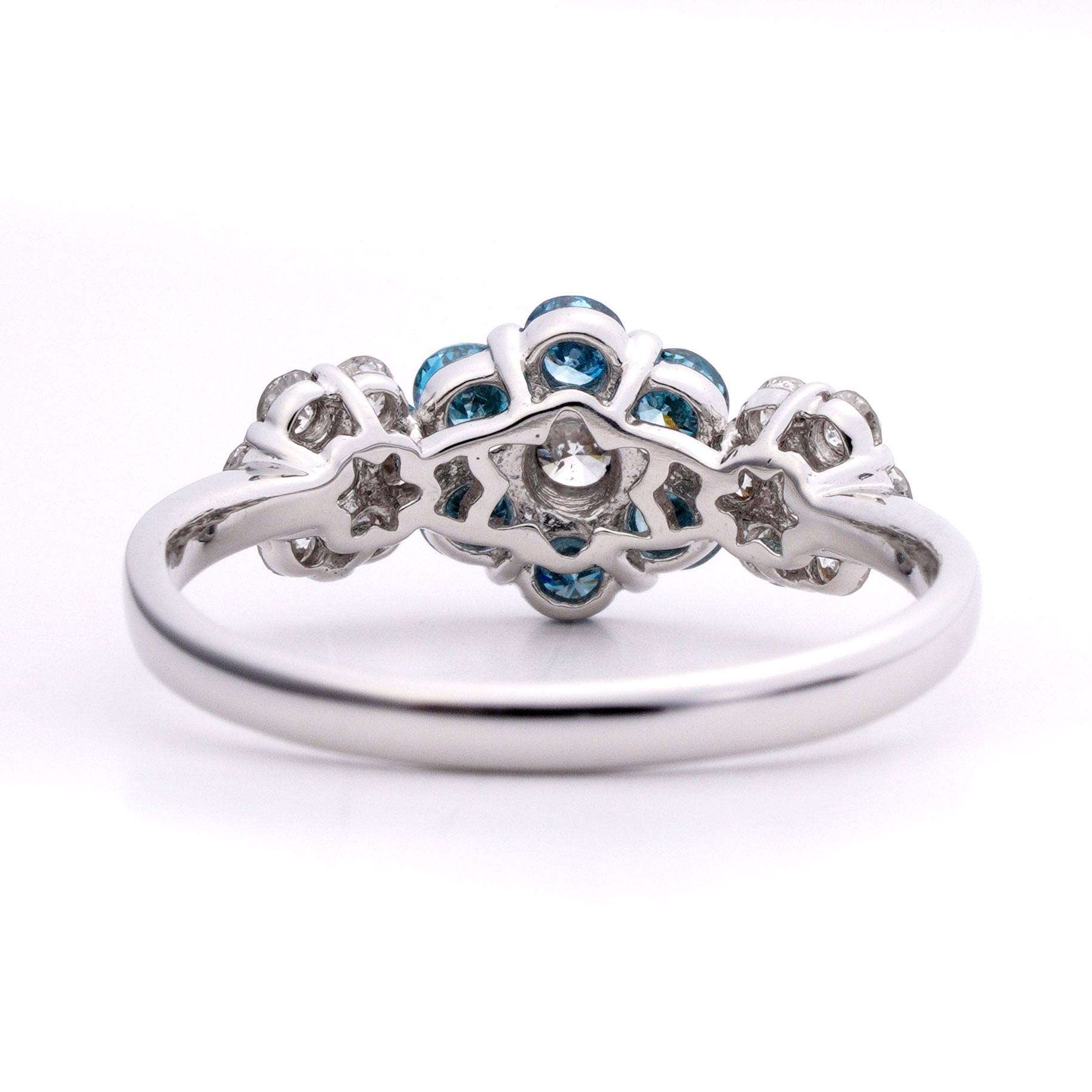 Shop KUBOTA / ブルーダイヤモンド&ダイヤモンド 0.41ct K18WG リング