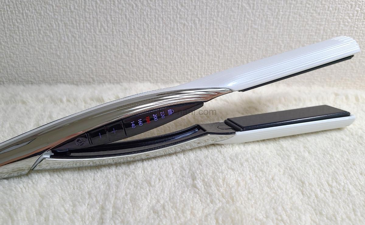 レア髪って】ReFa（リファ）のストレートアイロン使用レビュー【なぁに