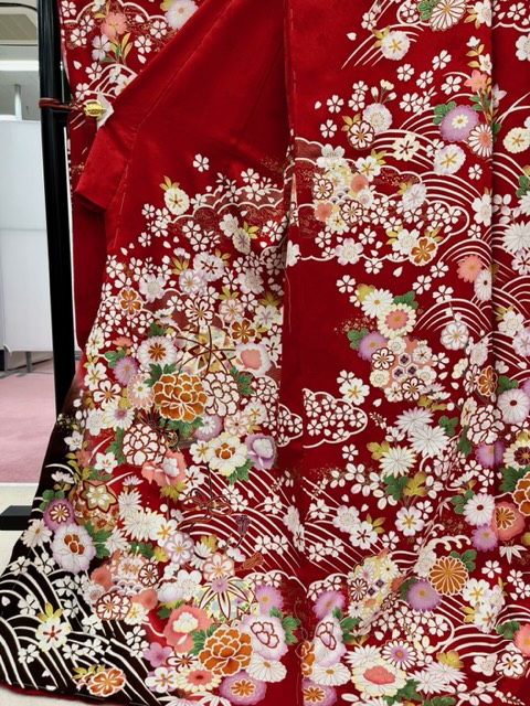 No.29-512902 正絹 赤 花柄｜成人式の振袖レンタルなら京都きもの友禅
