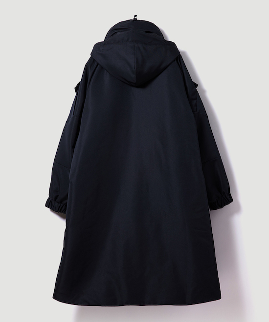 ハイク好きの男性に朗報。ビオトープの別注ミリタリーコートが傑作です