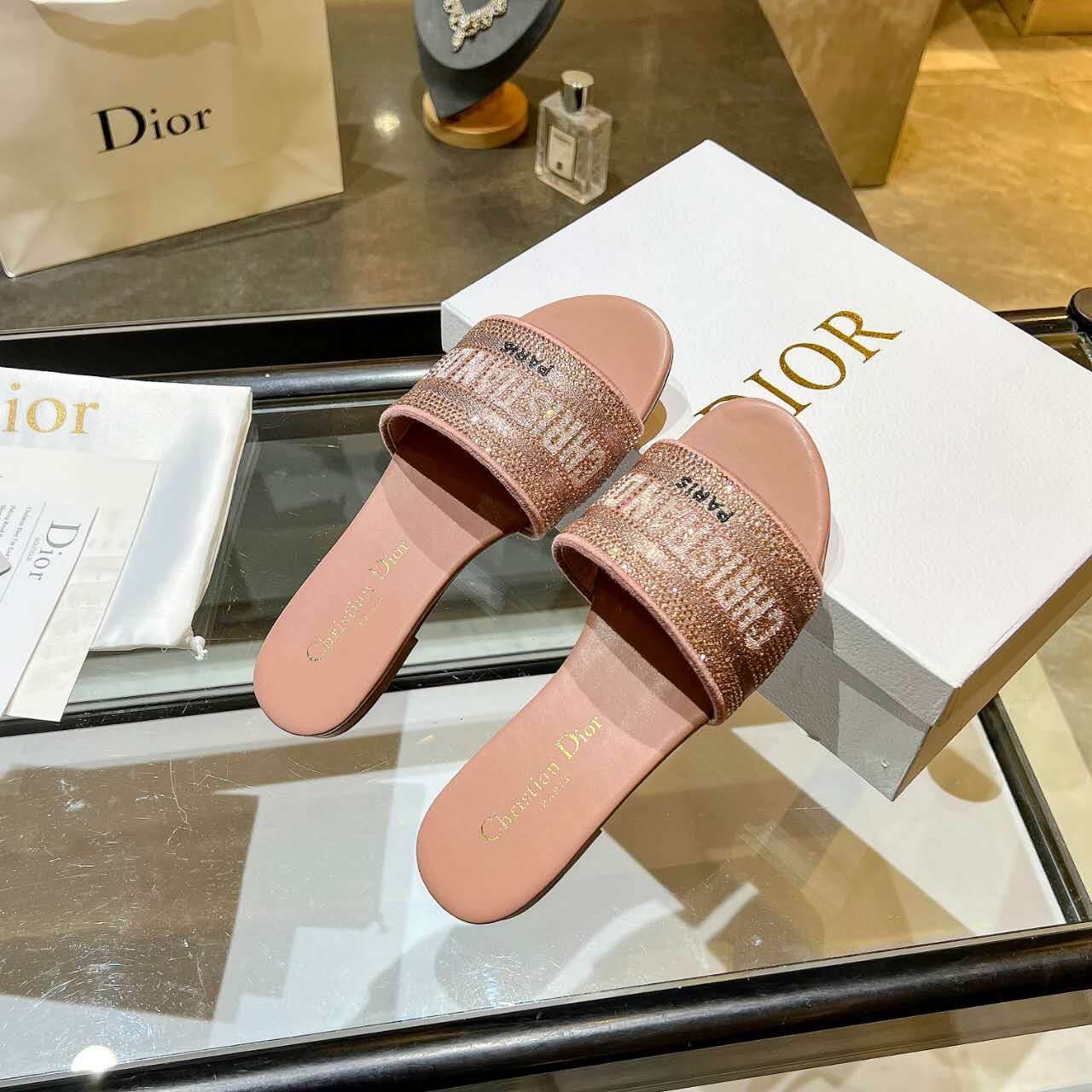 Dior Dway Rose Gold Glitter Slide Sandals – HolloMen