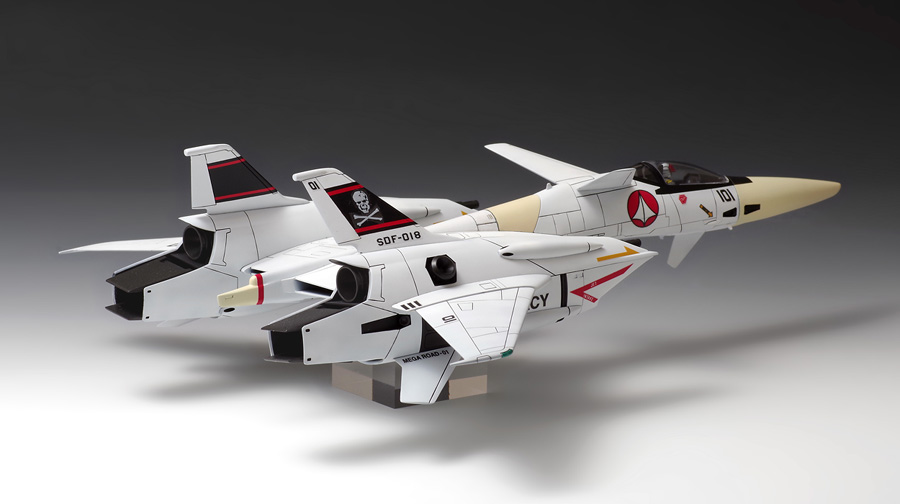 VF-4 ライトニングⅢ［DX版］ | 株式会社ウェーブ