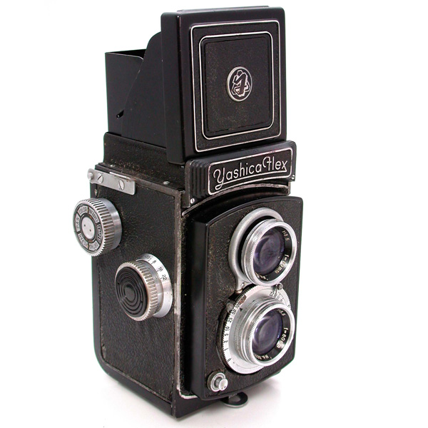 2011年9月 ヤシカフレックスB型 トリローザー80mmF3.5 – クラシック