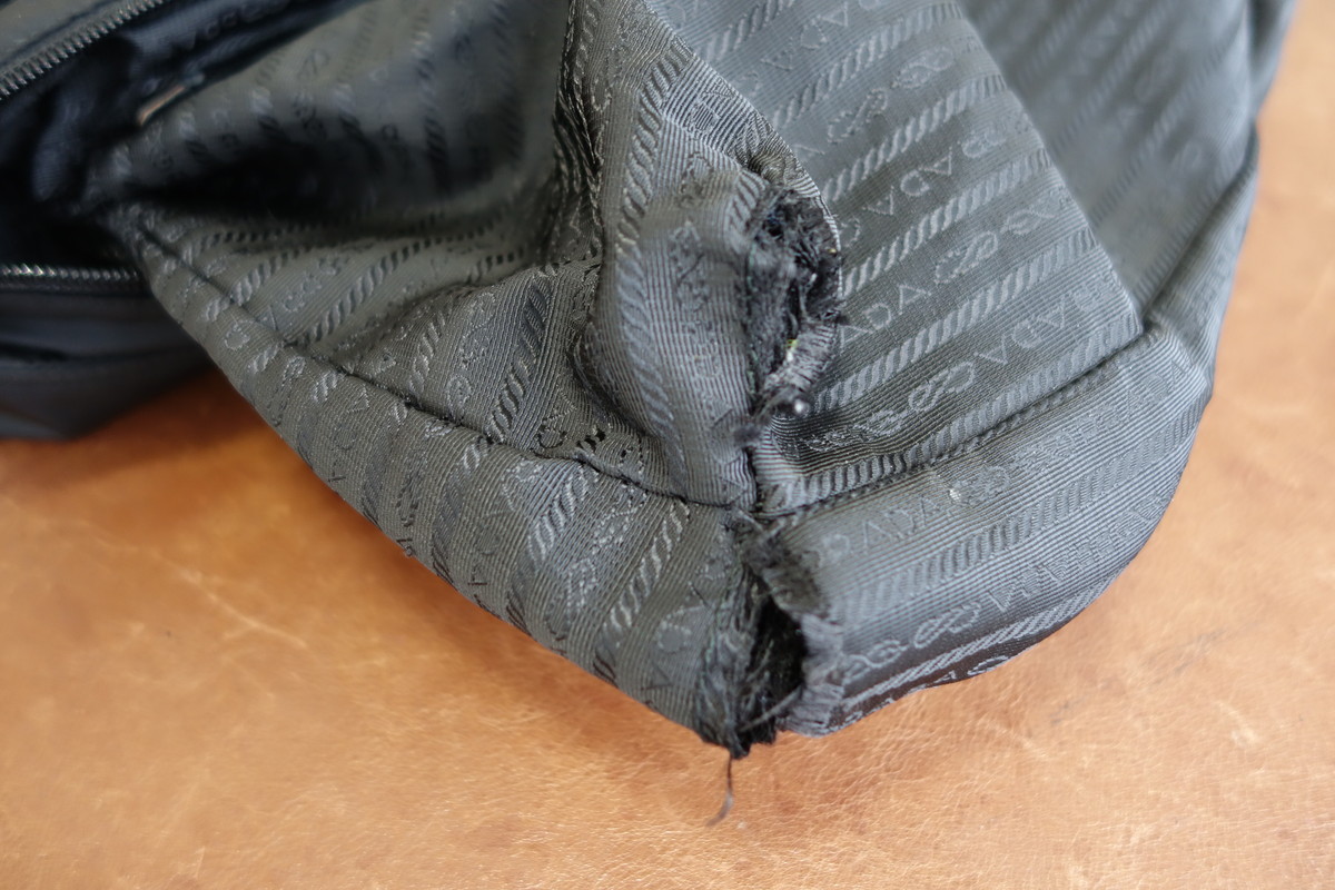 Hanakoya事例集 詳細：PRADAナイロンバッグの内袋やぶれ補修：PRADA