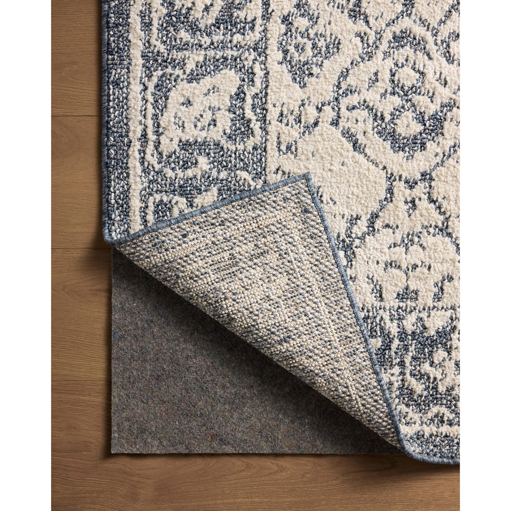 Magnolia Home by Joanna Gaines × Loloi Rug Gigi GIG-02, Ivory/Blue