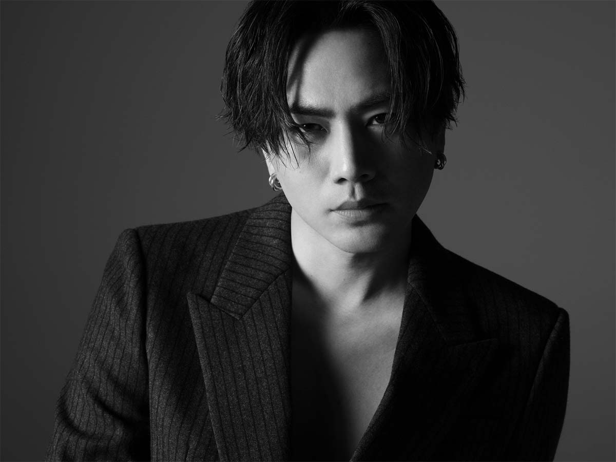 三代目 J Soul Brothersボーカリスト”登坂広臣” 初のコンプリート