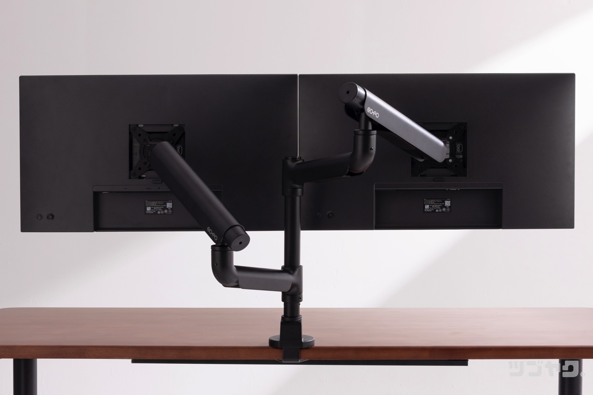 COFO 無重力モニターアームPro（上下配置版）をレビュー｜指先1つと2本