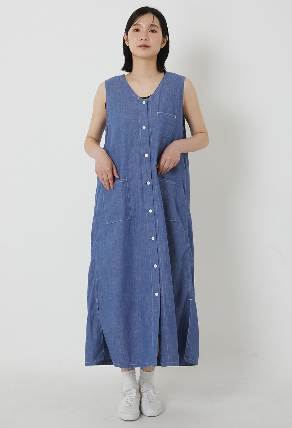 コットンリネンシャンブレー ノースリーブワンピース | BLUE BLUE