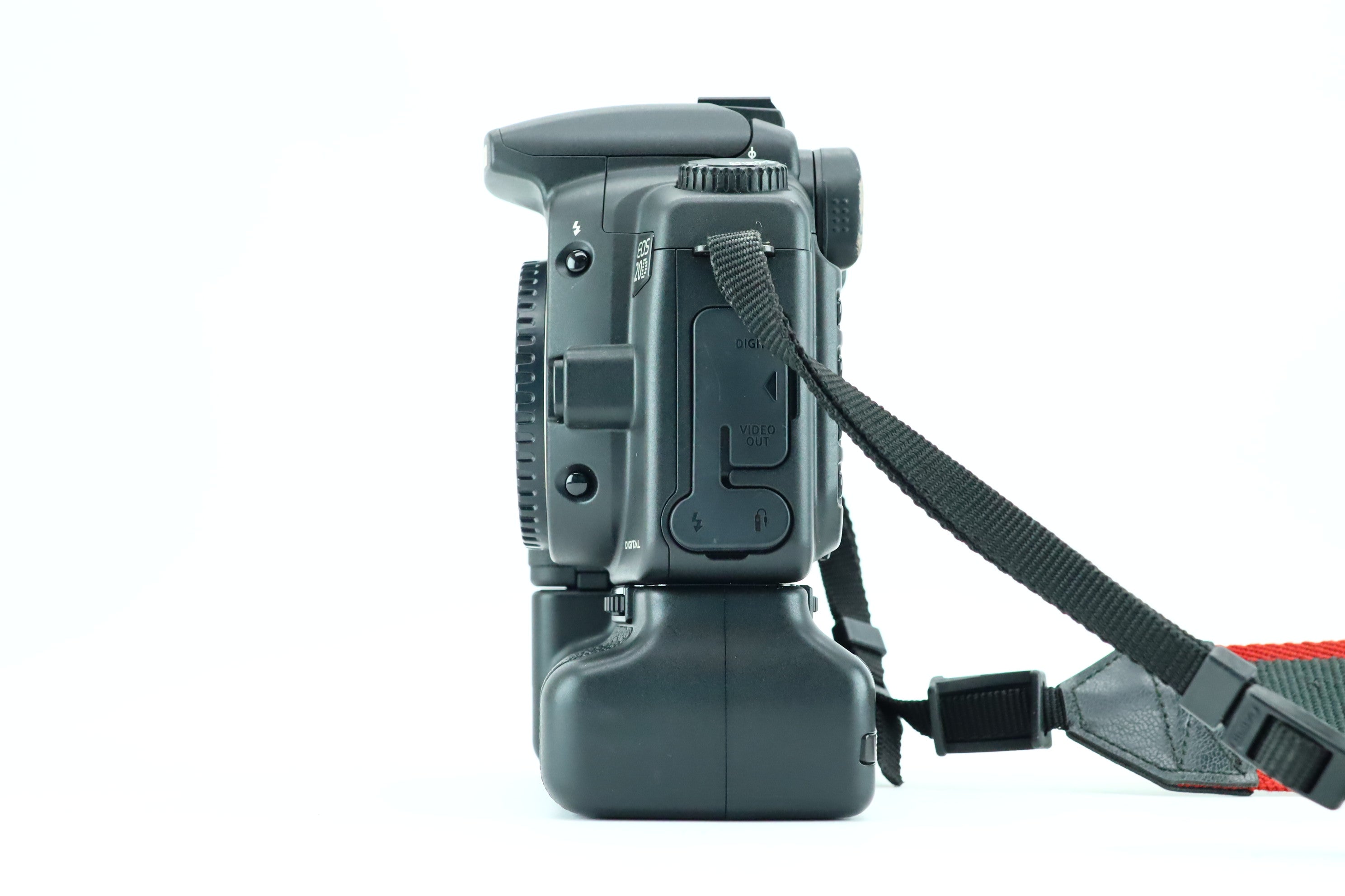 Canon EOS 20D with Canon Battery-Grip BG-E2 – Hard to Find Camera