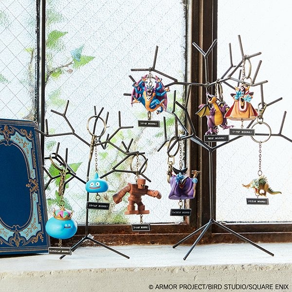 スライムが あらわれた！”『ドラクエ』竜王、ゴーレムが鞄につけやすい