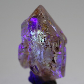 マダガスカル産]オイルインクォーツ（天然オイル入り水晶原石） - 埼玉