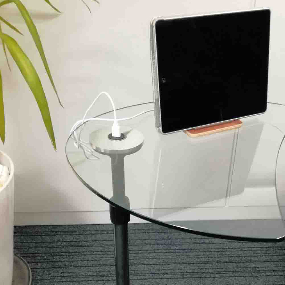 EKORNES（エコーネス）サイドテーブル「USBテーブルA」ウォールナット