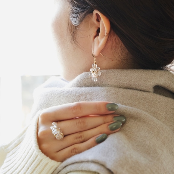 OSAJI アップリフト ネイルカラー 04神殿｜リラックス・バス一覧｜IDEE