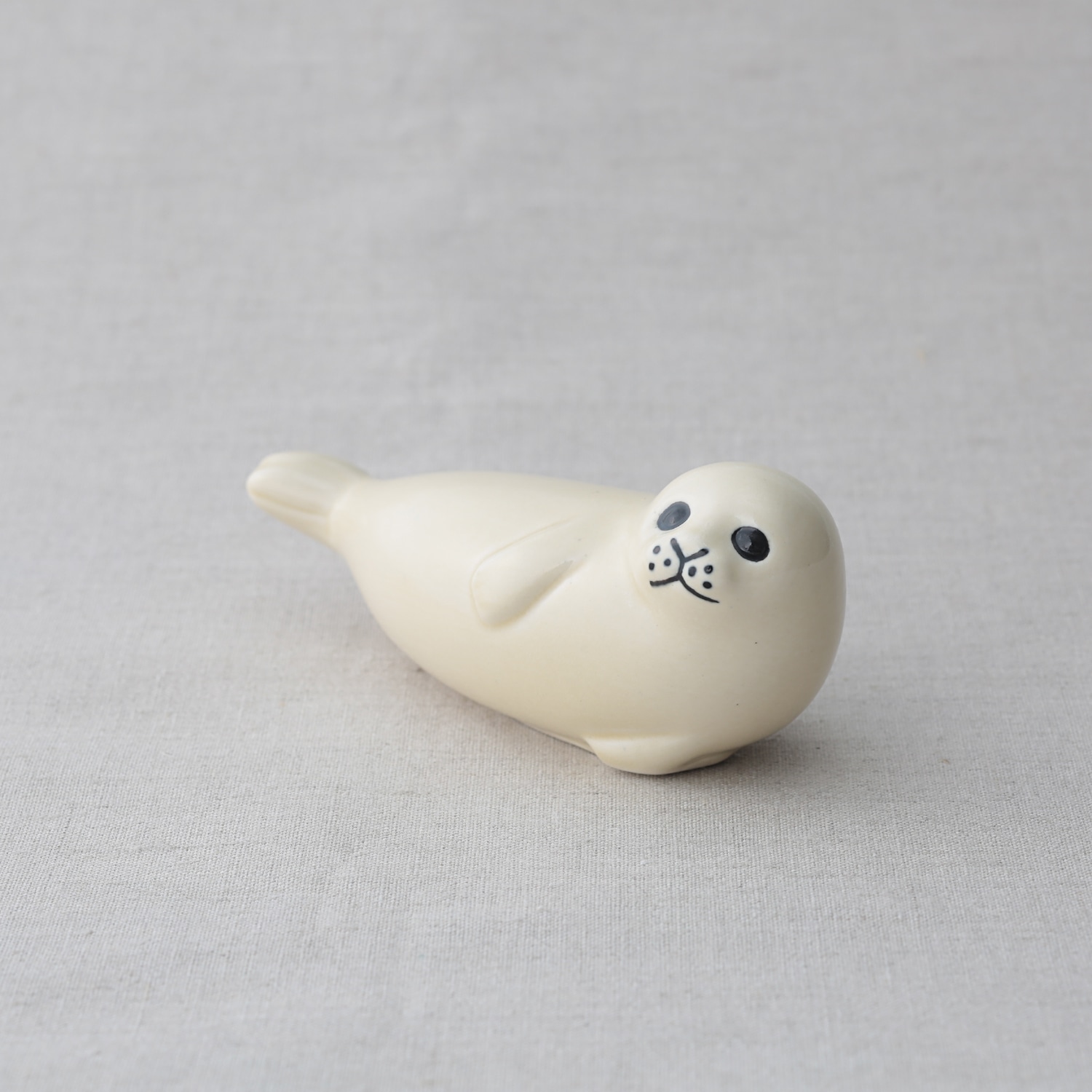 定番品】Lisa Larson Seal Medium｜これまでに販売した商品｜IDEE SHOP