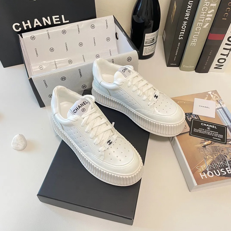 Chanel シャネル スニーカー レディース 厚底スニーカー ダッド