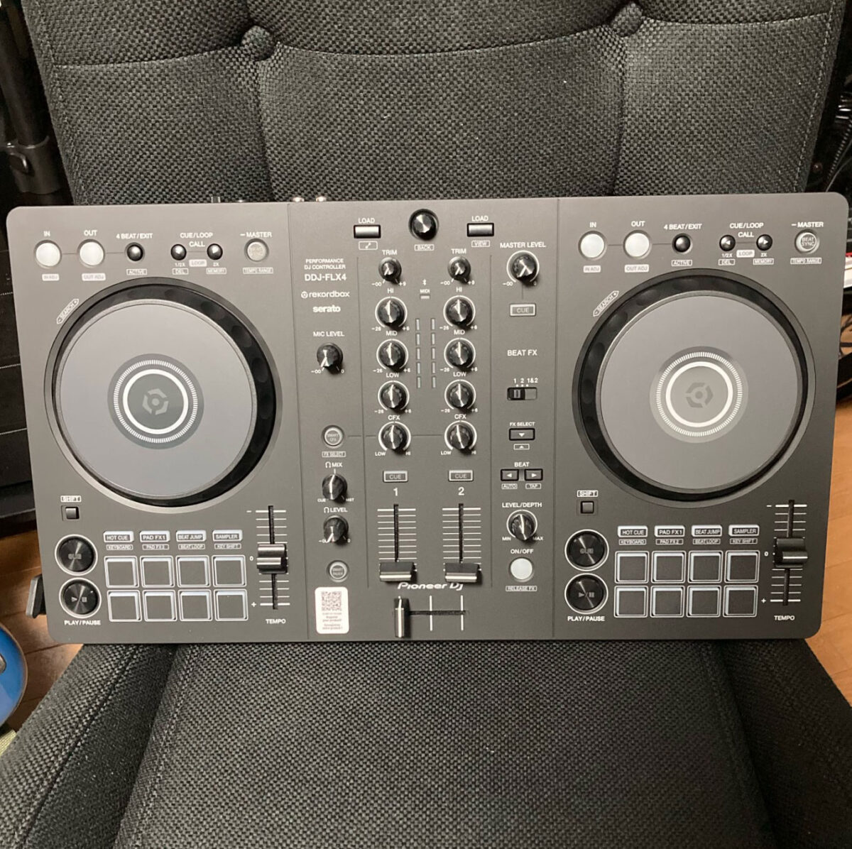 第1回】DDJ-FLX4で始めるPCDJ【開封編】 | 池部楽器店 DJ機器情報サイト