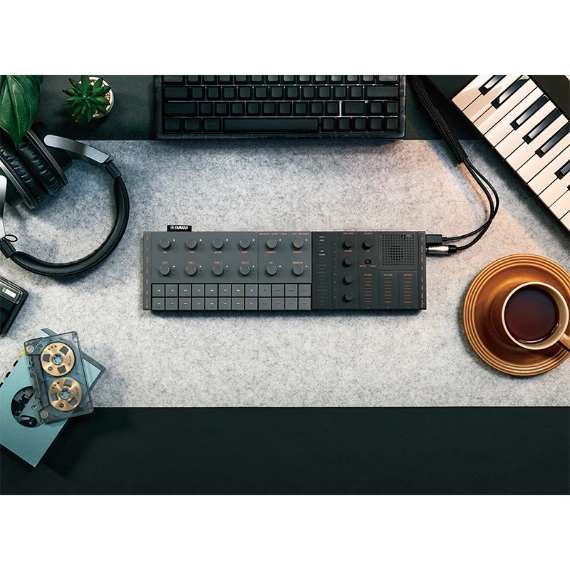 YAMAHA SEQTRAK BLACK ｜イケベ楽器店オンラインストア