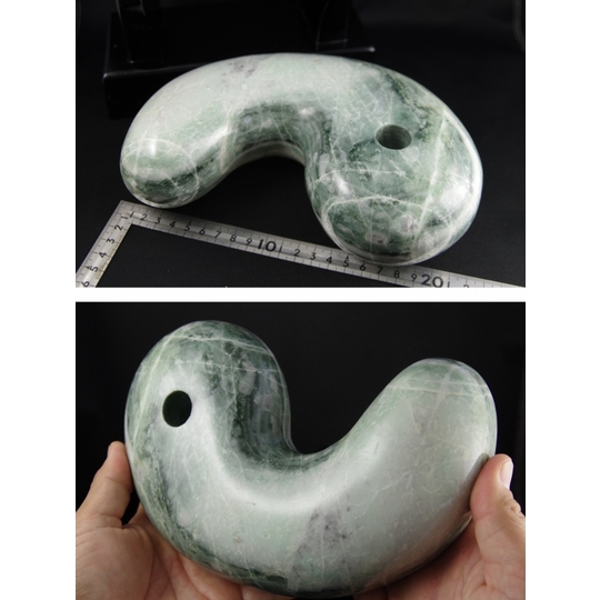 ももこ♡。古代出土糸魚川3色大翡翠勾玉 古代出土糸魚川3色大翡翠勾玉