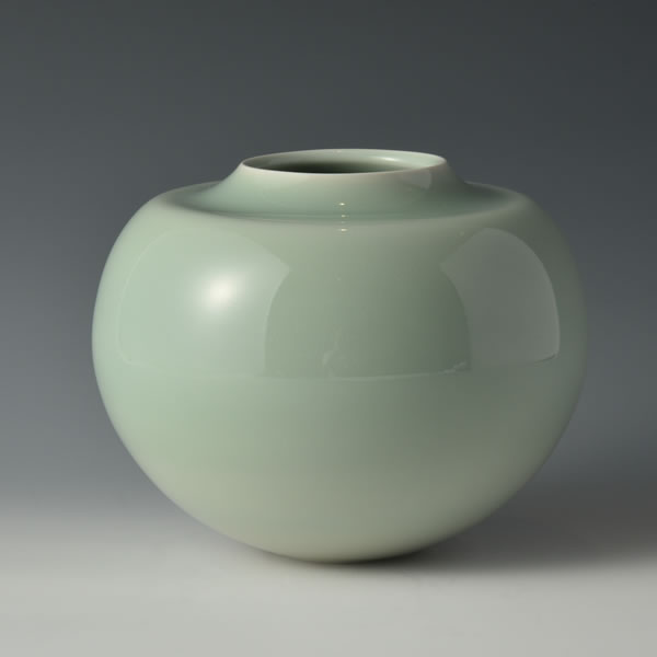 Japan Pottery Net / 青白磁壺