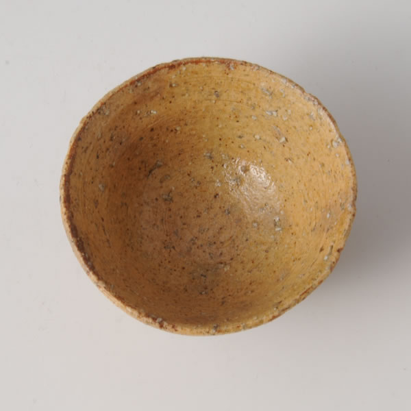 Japan Pottery Net / ぐい呑 (黄伊羅保)