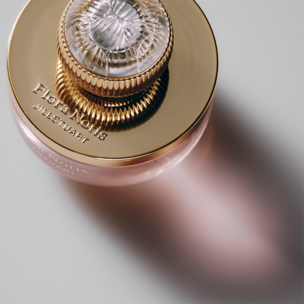 アイコニックブルーム オードパルファン(30mL): FloraNotis