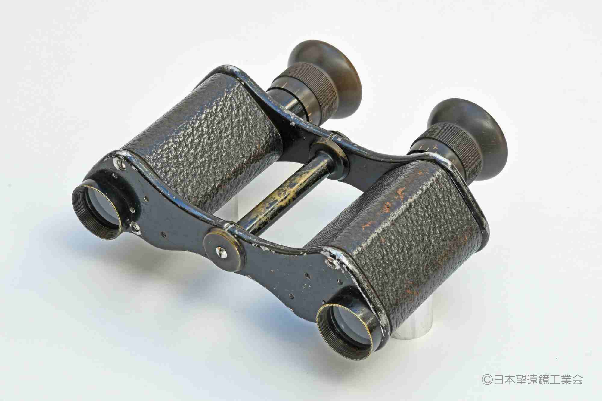 藤井レンズ製造所製 VICTOR 8×20 – 日本望遠鏡工業会 Gallery