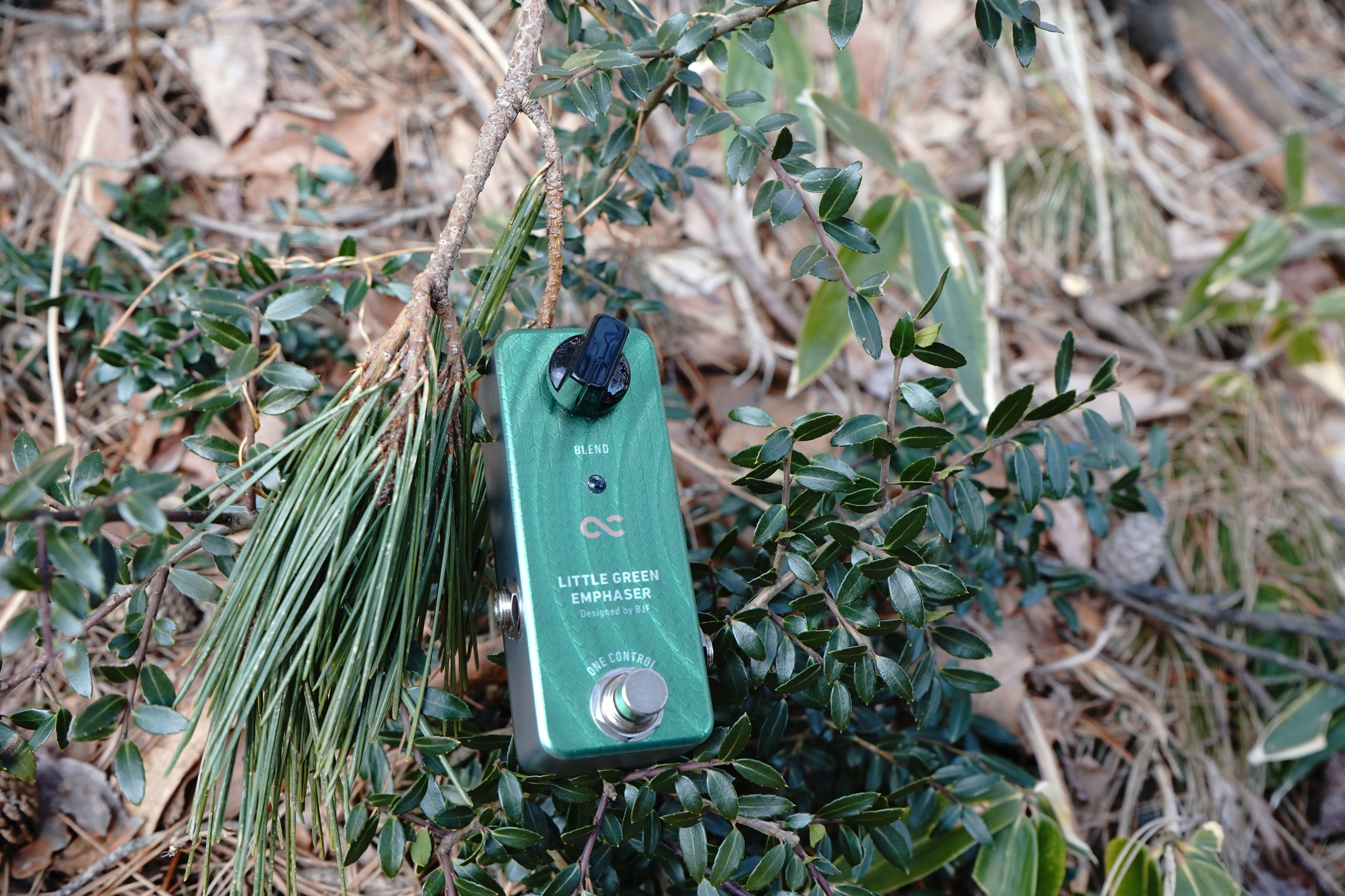 One Control LITTLE GREEN EMPHASER – OneControl