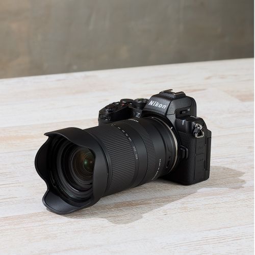 NikonD7100 18-300ズーム、35mm単焦点、10-20超広角セット Amazon.co