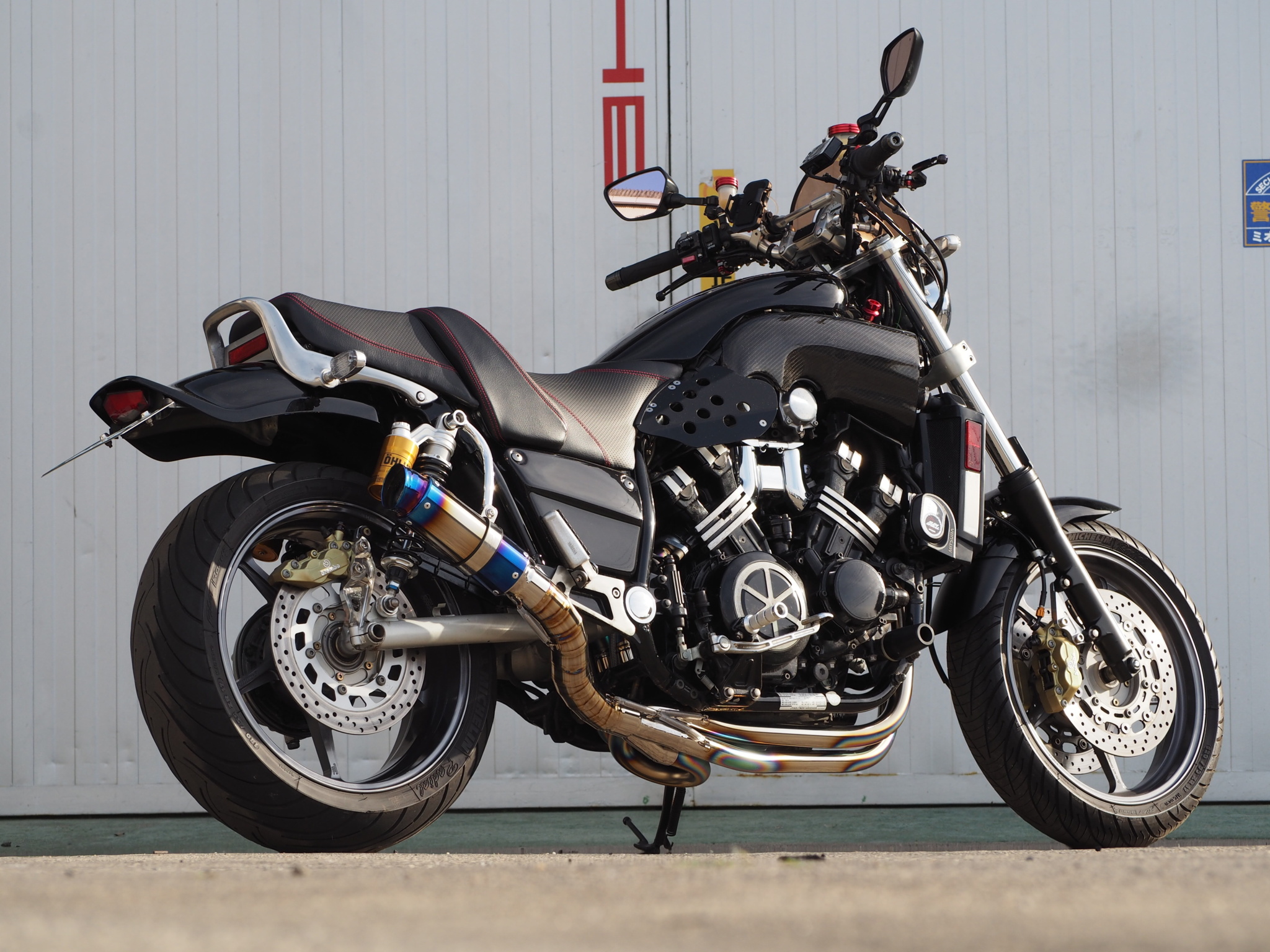 V MAX1200 ワンオフ フルエキゾースト