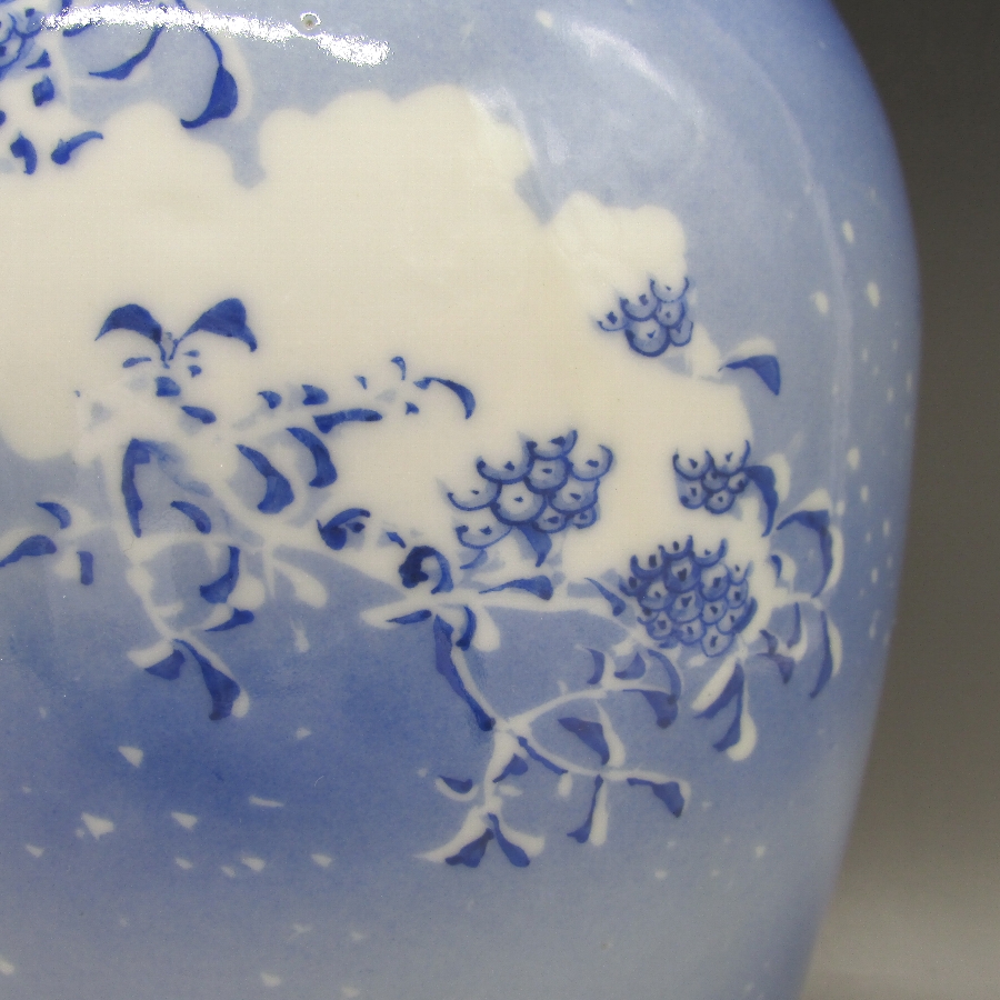 瀬戸焼 川本桝吉 鳥雪風景文双耳獅面付花瓶 - 敬誠アート [ 公式 ]