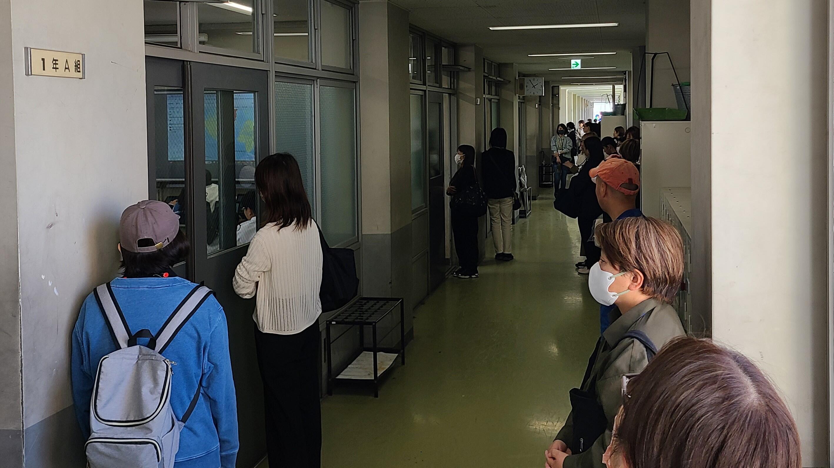 5月10日（金）午後は授業参観と学級懇談会 - 大阪府立清水谷高等学校