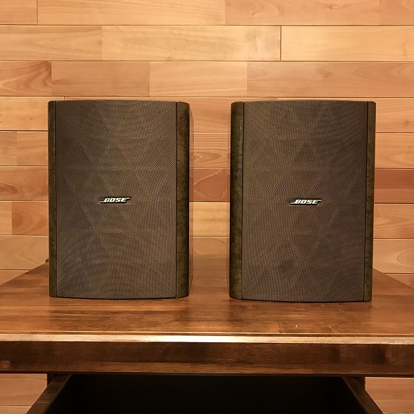 中古品】【スピーカー】BOSE、121 V WestBoroughのご紹介です。