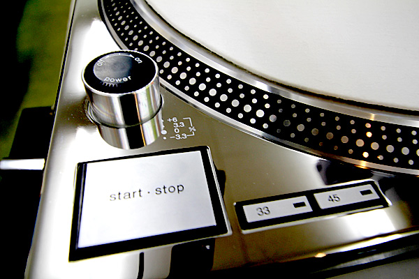 TechnicsのSL-1200シリーズ専用鏡面加工カバー！】ARMS/SL1200専用