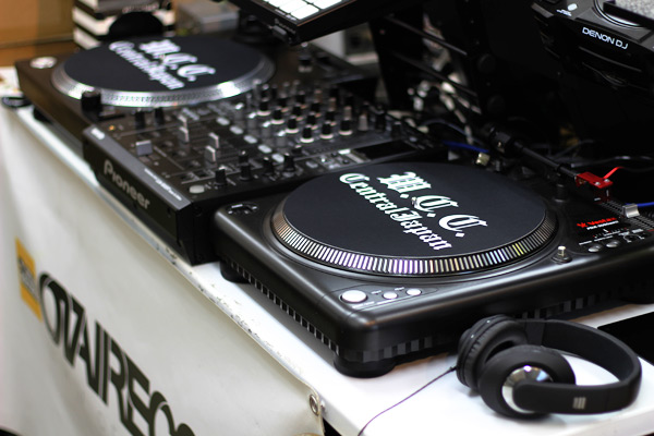 限定生産！】スリップマット/Dr. SUZUKI/WCC CENTRAL JAPAN(2枚入) 厚