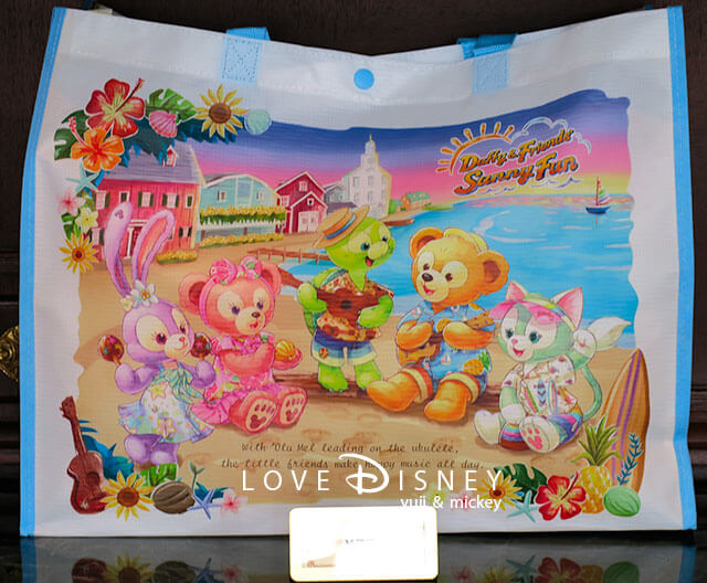 2021年6月1日発売の「ダッフィー＆フレンズのサニーファン」グッズとお