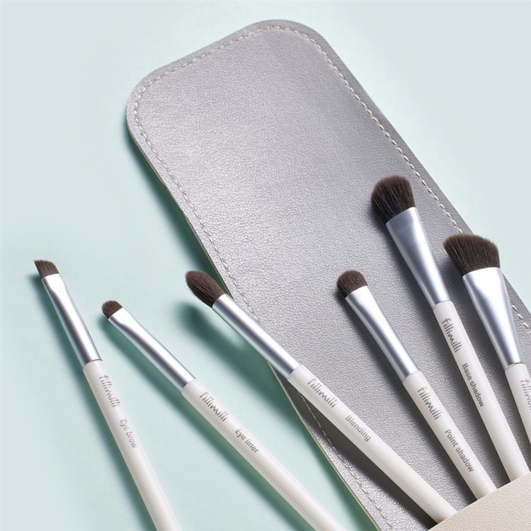 アイメイクアップブラシ キット 6本入: コスメ＆ビューティー | ロフト