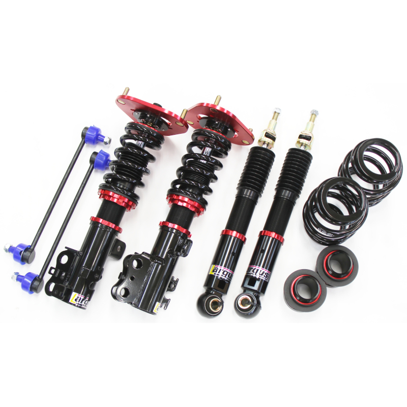 LARGUS ONLINE SHOP / トヨタ カローラスポーツ ZWE211H 2WD SpecD 車