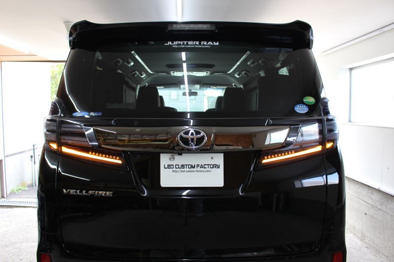 30アルファード 前期 純正テールランプセット テールランプ