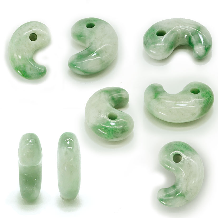 糸魚川翡翠,勾玉,小滝産,翡翠,ひすい,ヒスイ,国石,パワーストーン