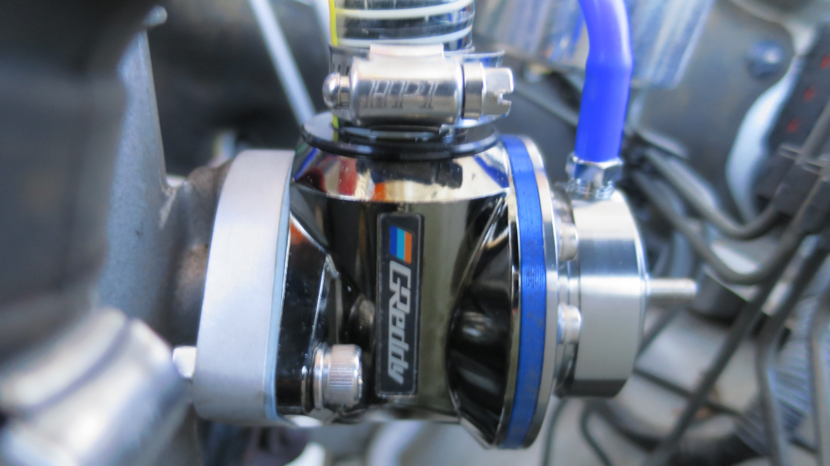 ブローオフバルブ交換とエアクリーナーボックス再装着