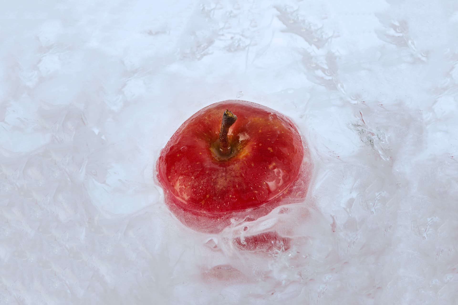 雪りんご | 桃川ブランド商品 | 桃川株式会社