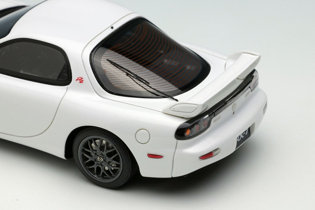 Mazda RX-7 (FD3S) Type RZ 2000 in Snow White Pearl Mica – Model