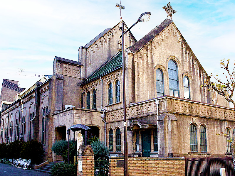 神田】一度は訪れたい東京2つの教会めぐり、美術家と祈りの聖堂を拝見