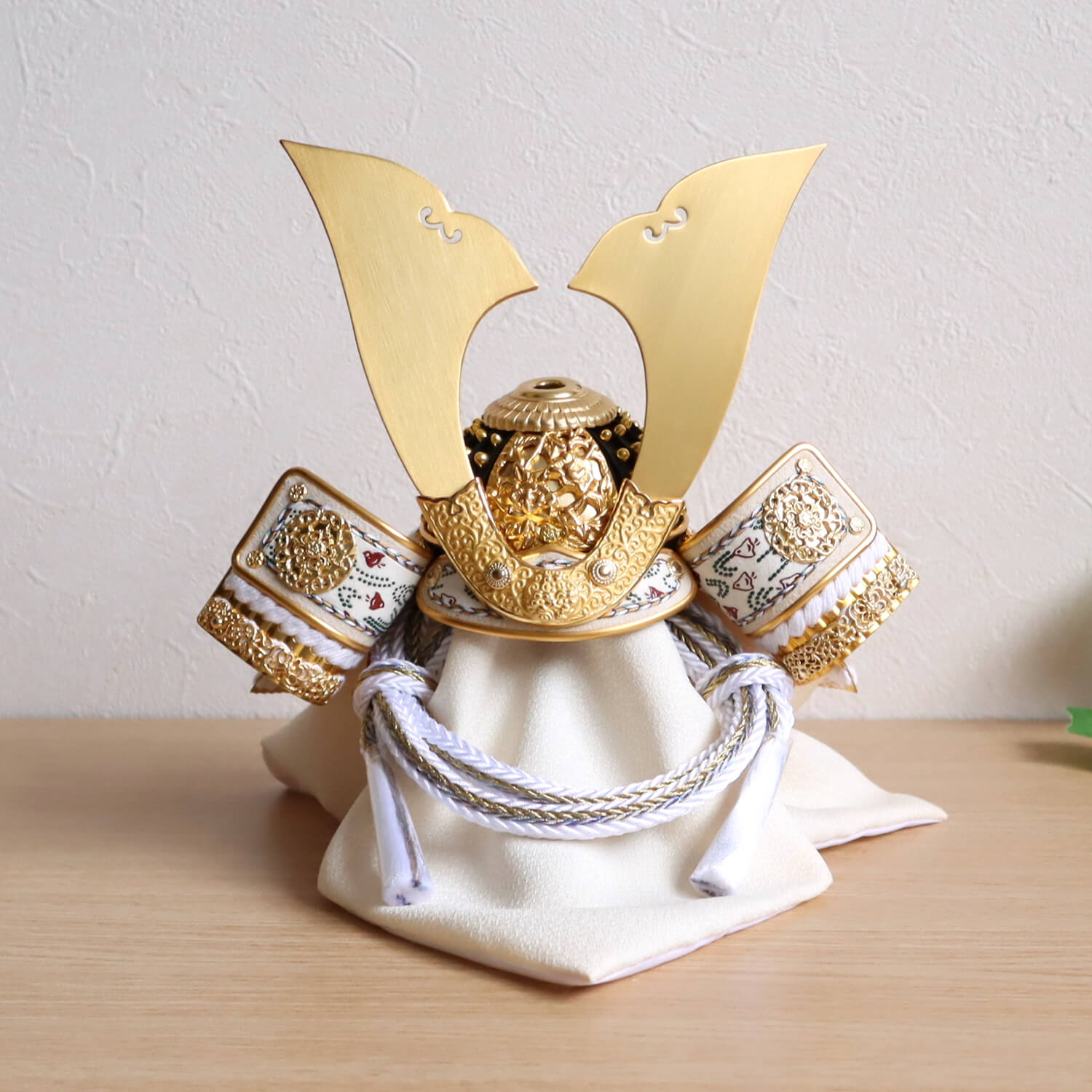 五月人形 コンパクト おしゃれ インテリア 兜飾り 5月人形 端午の節句