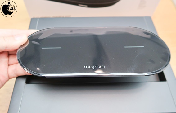 Apple Store、mophieのQiワイヤレス充電台「mophie wireless charging
