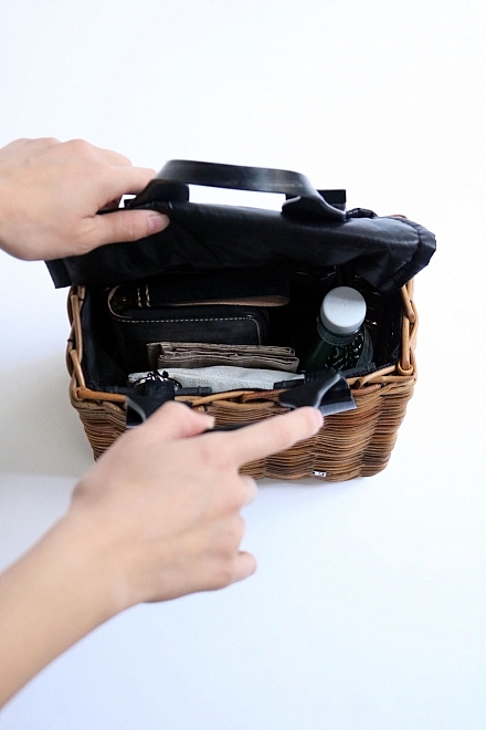 収納力たっぷりな｜eb.a.gos - MADRIGAL（マドリガル）