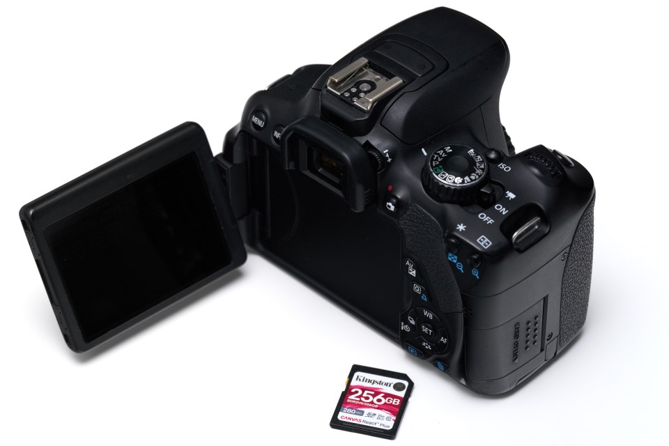 おすすめのメモリーカード： キヤノン EOS Kiss X6i | メモリーカード先生