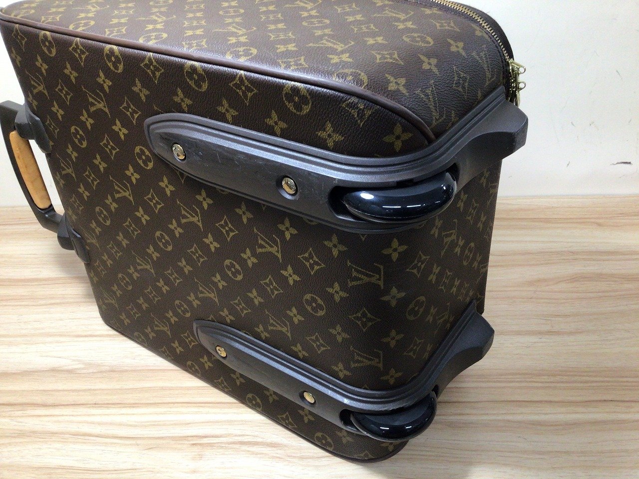 LOUIS VUITTON（ルイ・ヴィトン） | 修理事例一覧 | MISTER MINIT