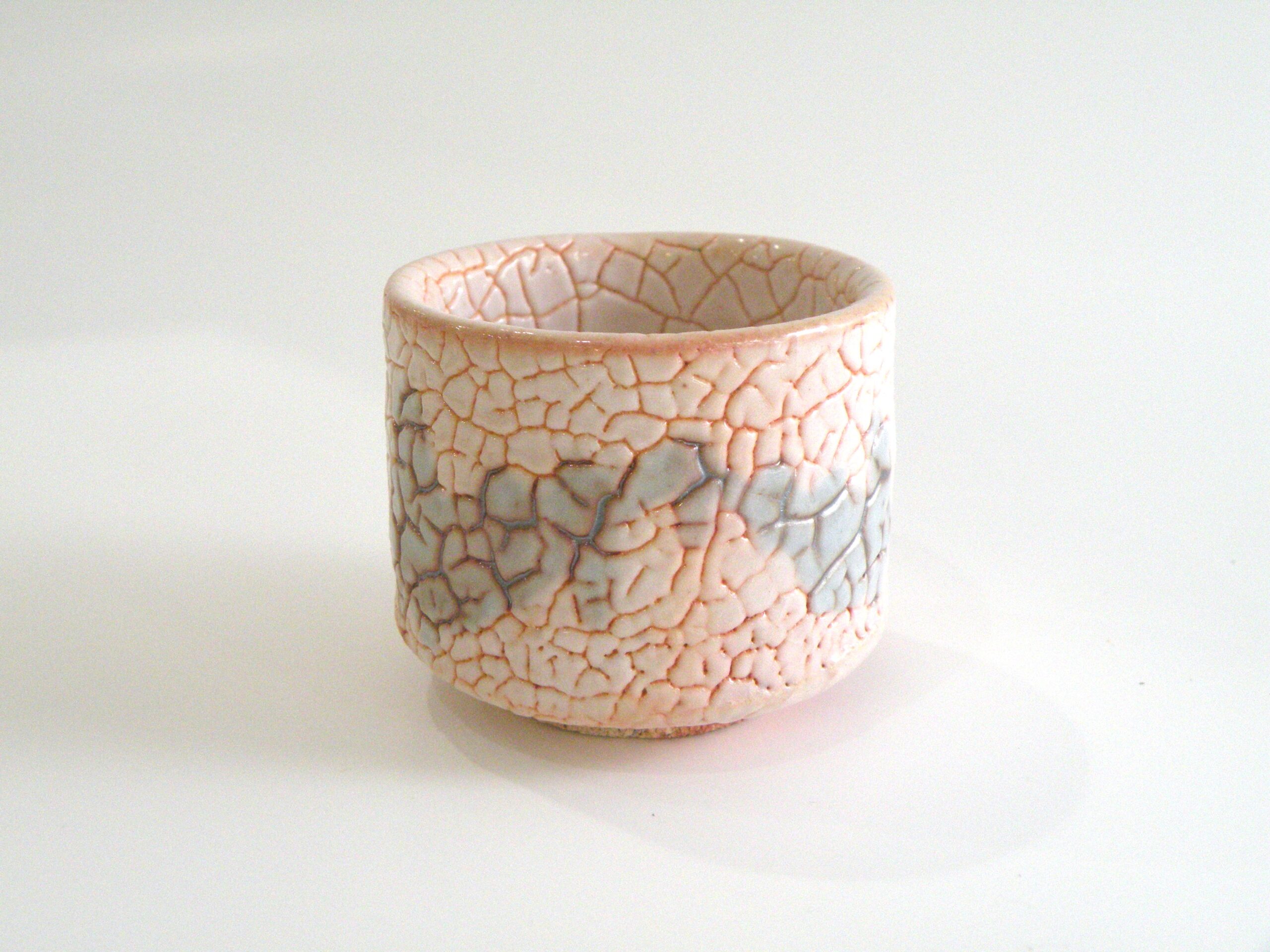 美濃焼伝統工芸品協同組合 | 志野梅花皮ぐい呑